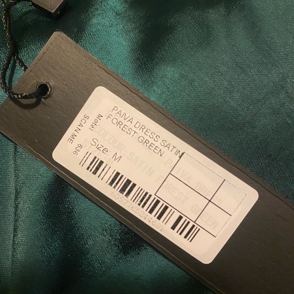 Motel Rocks Paiva Dress in Satin Forest Green - Picture 6 of 6